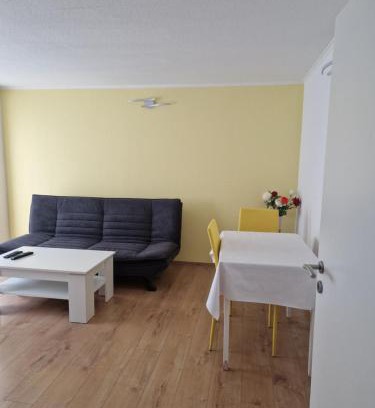 Lang-Gons Apartamento | Ferienwohnung am Waldrand