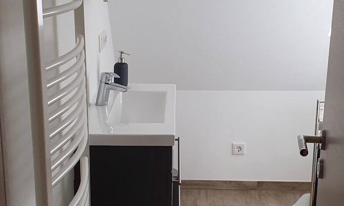 Wandersleben Apartamento | Ferienwohnung/app. für 4 Gäste mit 55m² in Drei Gleichen