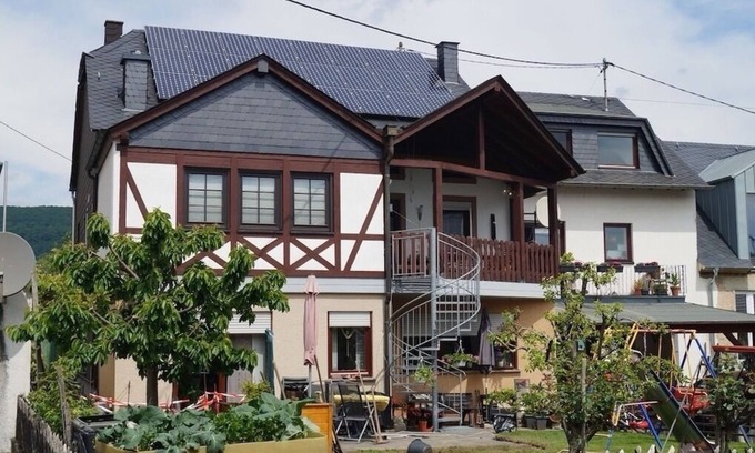 Niederemmel Apartamento | Ferienwohnung/app. für 5 Gäste mit 75m² in Piesport