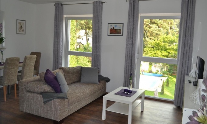 Waldesruh Apartamento | Ferienwohnung/app. für 3 Gäste mit 50m² in Hoppegarten
