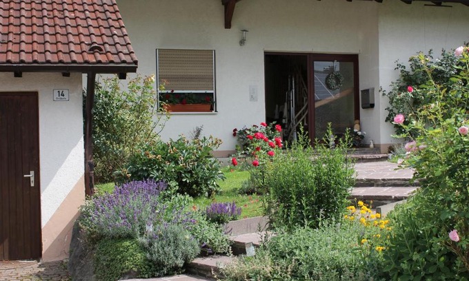 Weissensberg Apartamento | Ferienwohnung Ausblick