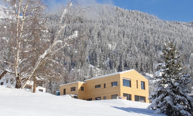 Savognin Apartamento | Ferienwohnung Aviez Savognin