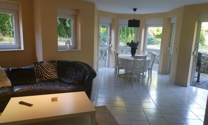 Rubenach Apartamento | Ferienwohnung Bella