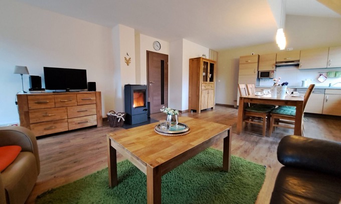 Gellinghausen Apartamento | Ferienwohnung Bellenhahn, 70 qm, 2 Schlafzimmer, Balkon, Max. 5 Personen