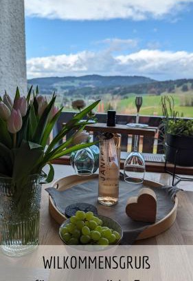Missen-Wilhams Apartamento | Ferienwohnung Bergzeit mit Pool und Sauna