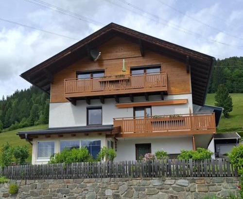 Iselsberg-Stronach Apartamento | Ferienwohnung Bernsteiner