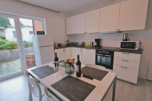 Leverkusen Apartamento | Ferienwohnung Best Apartments Leverkusen 1