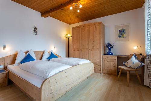 Collalbo Apartamento | Ferienwohnung Biene - Moosbachhof