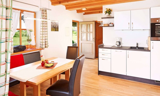Bad Feilnbach Apartamento | Apartamento para 2 personas, 1 sep. Dormitorio, planta baja. terraza