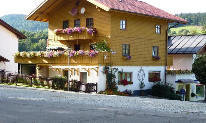 Bayerisch Eisenstein Apartamento | Ferienwohnung Koch