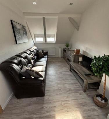 Riesa Apartamento | Ferienwohnung Elbbrise