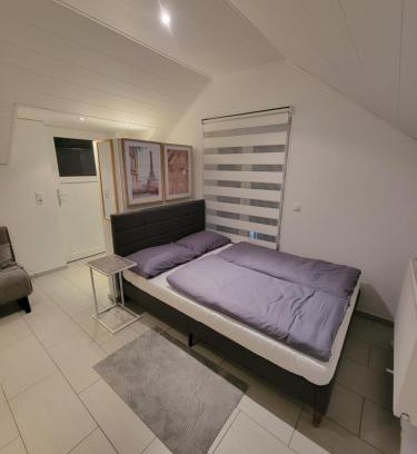 Guenzburg Apartamento | Ferienwohnung Esen OG