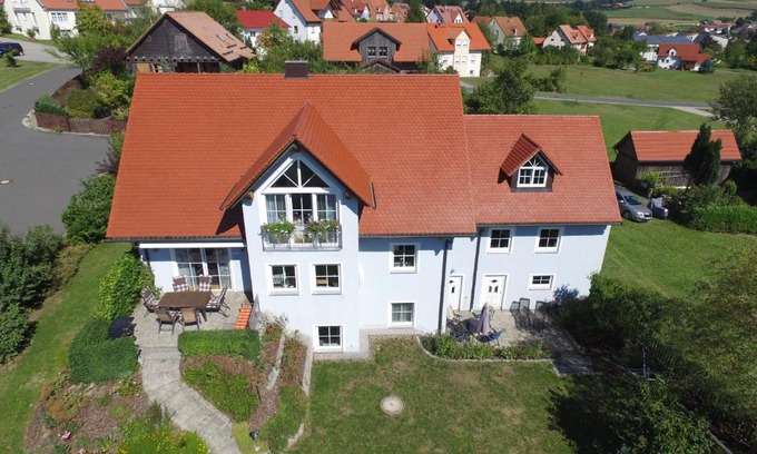 Neualbenreuth Apartamento | Ferienwohnung Familie Fellner