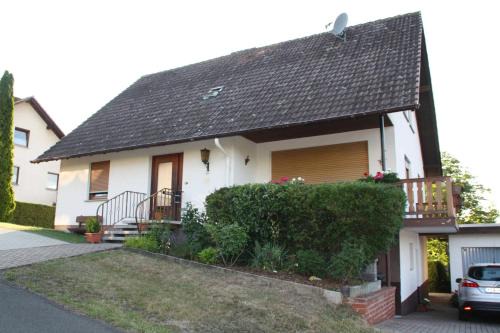 Hemfurth-Edersee Apartamento | Ferienwohnung "Funti"