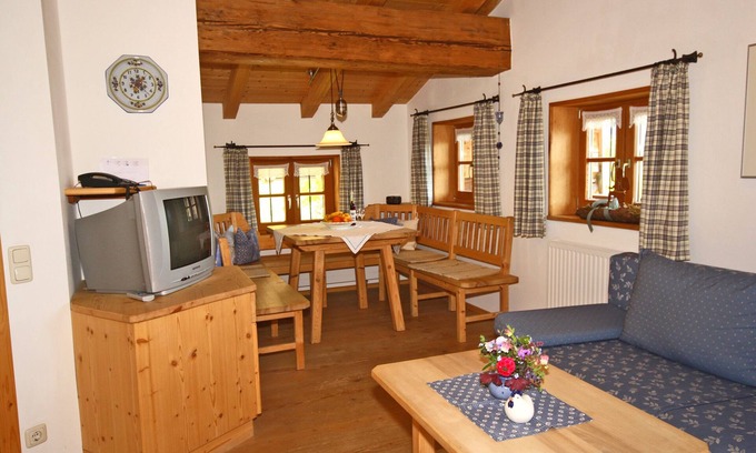 Aschau im Chiemgau Apartamento | Apartamento "Geigelstein" de 60 metros cuadrados con dos habitaciones y balcón °