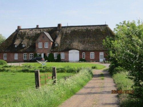 Hattstedtermarsch Apartamento | Ferienwohnung-Haus-luetje-wehr