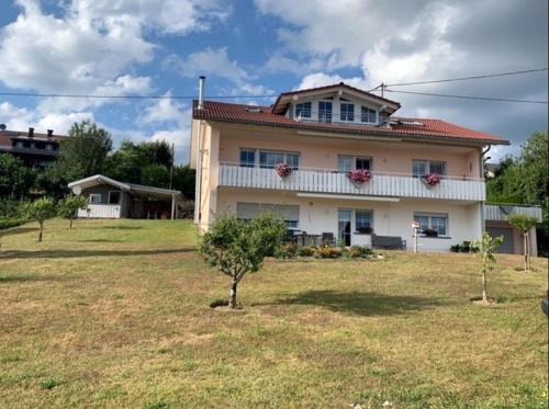 Hoechenschwand Apartamento | Ferienwohnung Haus Eckert