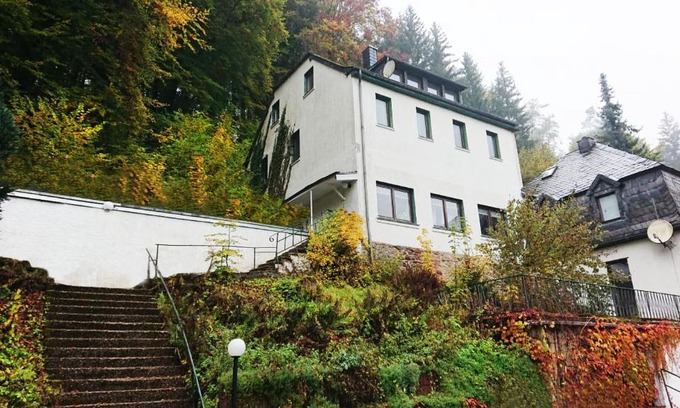 Schoenecken Apartamento | Ferienwohnung Haus Schöneck