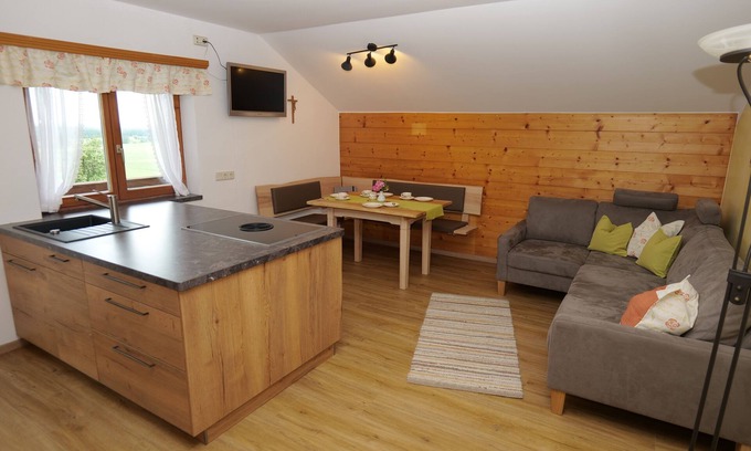 Bad Feilnbach Apartamento | Apartamento Heuberg, hasta 4 personas, 55 m², 2. Piso, 2 sep. dormitorio