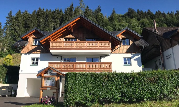Haus im Ennstal Apartamento | Ferienwohnung Hochstein