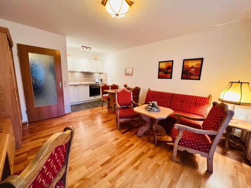 Steibis Apartamento | Ferienwohnung Hoffmann mit Oberstaufen PLUS