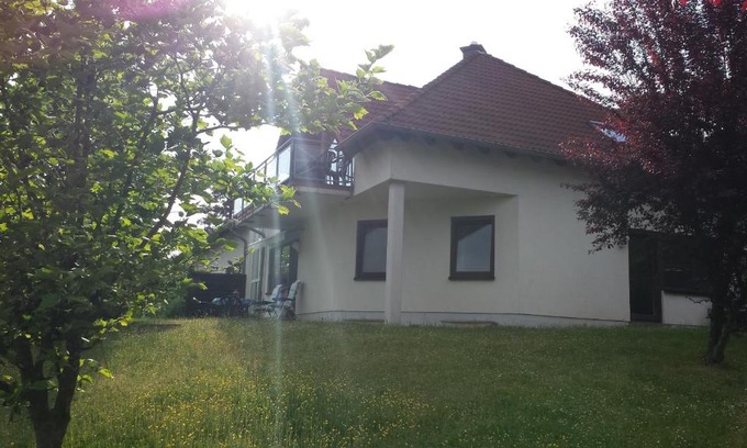 Schindeldorf Apartamento | Ferienwohnung Holunderweg