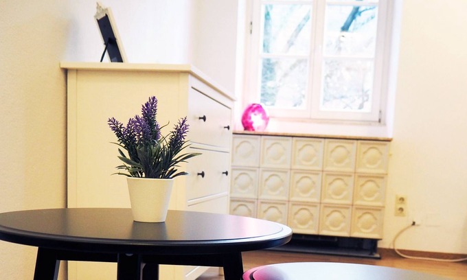 Staufen im Breisgau Apartamento | Apartamento en la puerta histórica de la ciudad, 75 m 2 con 2 dormitorios y balcón para máx. 5 personas