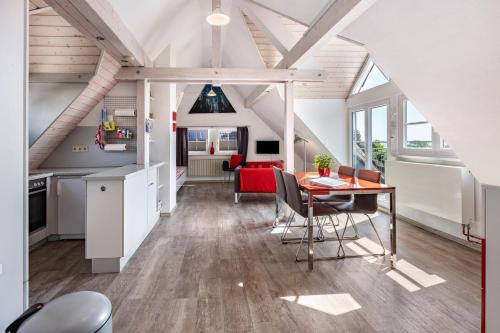 Gaienhofen Apartamento | Ferienwohnung im Künstlerhaus