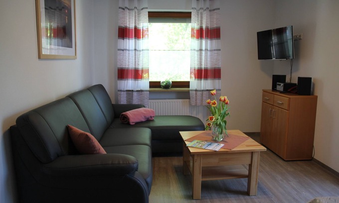 Aue Apartamento | Apartamento en estilo de Franconia con ambiente de granja