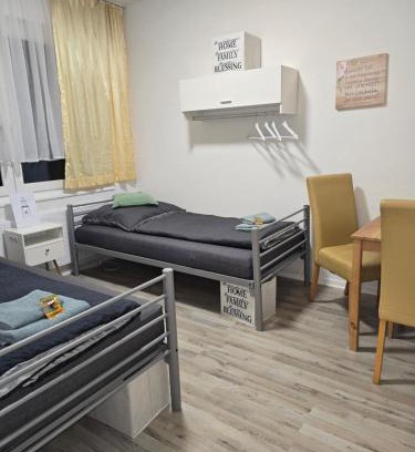 Krefeld Apartamento | Ferienwohnung in Krefeld Monteurzimmer Gästezimmer Messezimmer Apartment in Krefeld