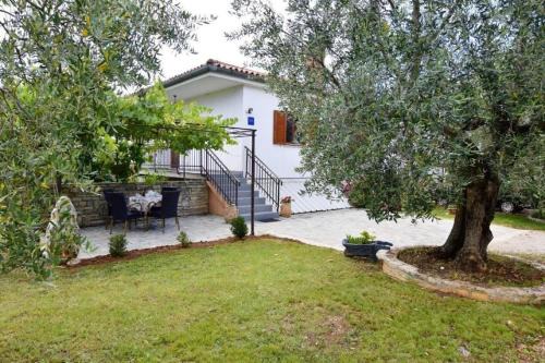 Savudrija Apartamento | Ferienwohnung in Savudrija mit Privatem Garten und Panoramablick