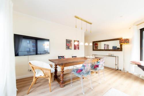 Alt-Travemunde/Ronnau Apartamento | Ferienwohnung Kaiserallee Travemünde