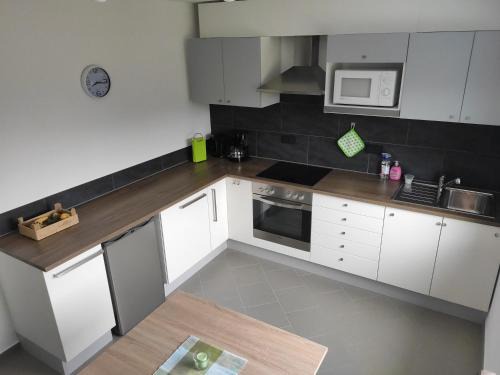 Ichenhausen Apartamento | Ferienwohnung Karola beim Legoland