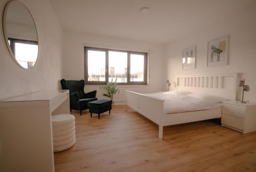 Harleshausen Apartamento | Ferienwohnung Kassel mit Ladesäule & Balkon
