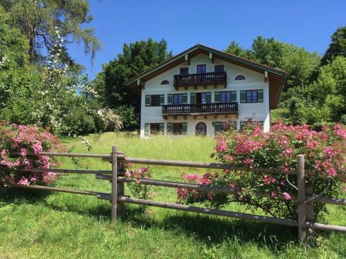 Saaldorf-Surheim Apartamento | Ferienwohnung Mühlenweg