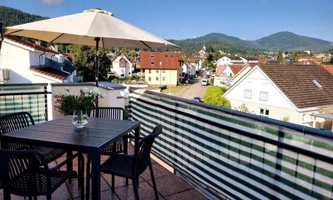 Gernsbach Apartamento | Ferienwohnung Merkurblick
