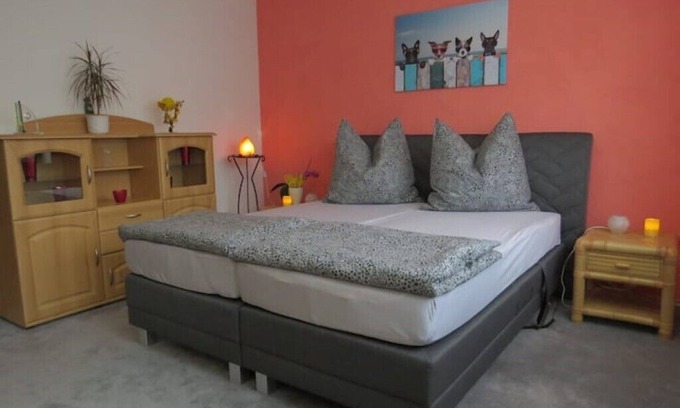 Tirschenreuth Apartamento | Ferienwohnung Mia