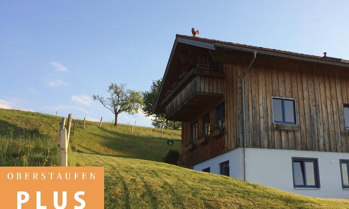 Steibis Apartamento | Ferienwohnung mit Aussicht im Bergdorf Steibis im Allgäu