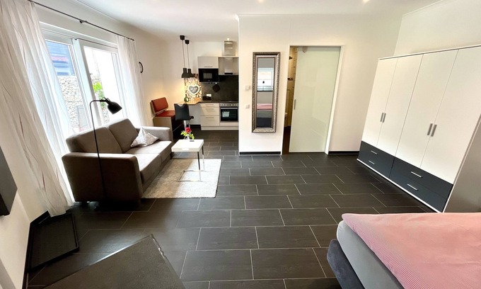 Lichtenfels Apartamento | Ferienwohnung mit Ebenerdiger Südterrasse