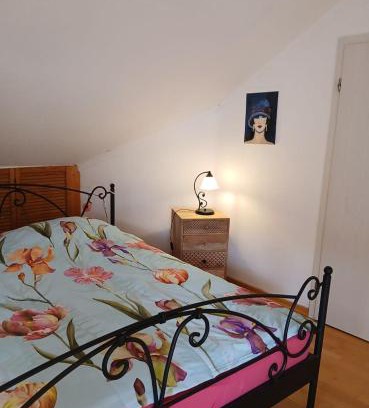 Niederemmel Apartamento | Ferienwohnung mit Moselblick