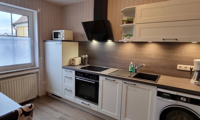 Oberthulba Apartamento | Ferienwohnung mit Terrasse und Privatem Eingang