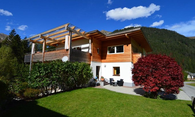 Bach Apartamento | Ferienwohnung Nety