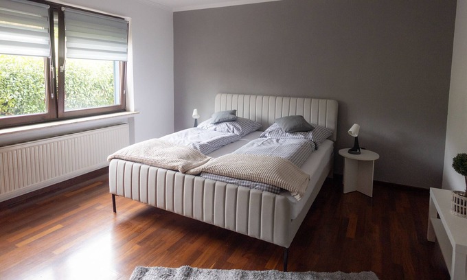 Ulmen Apartamento | Ferienwohnung Nickelswiese N°1 Ruhige Lage. Haustierfreundlich!