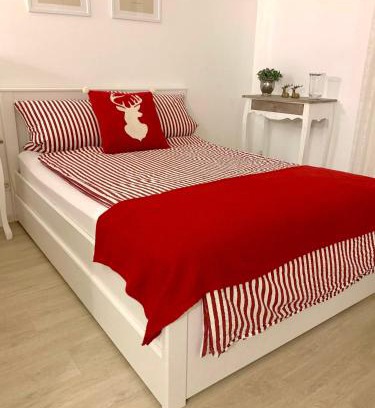 Oerlinghausen Apartamento | Ferienwohnung Pipergast mit Terrasse