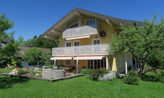 Schneizlreuth Apartamento | Ferienwohnung Reiteralmblick - Regina Häusl