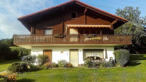 Arrach Apartamento | Ferienwohnung Rihm