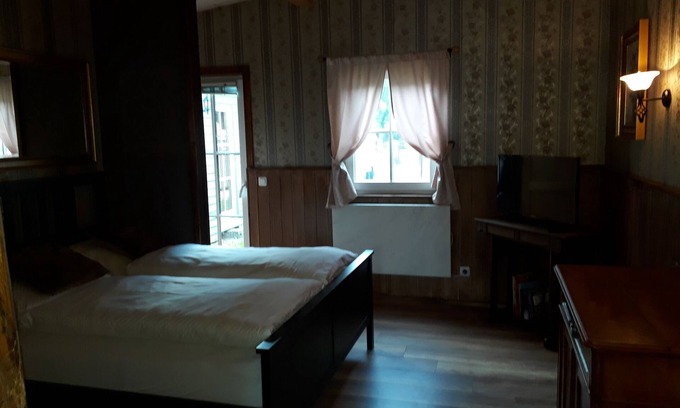 Windelsbach Apartamento | Ferienwohnung Romantic Flavour für 2 Personen mit Eigener Veranda