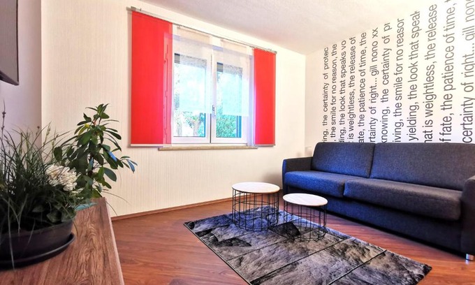 Stutzengrun Apartamento | Ferienwohnung "Rosental"