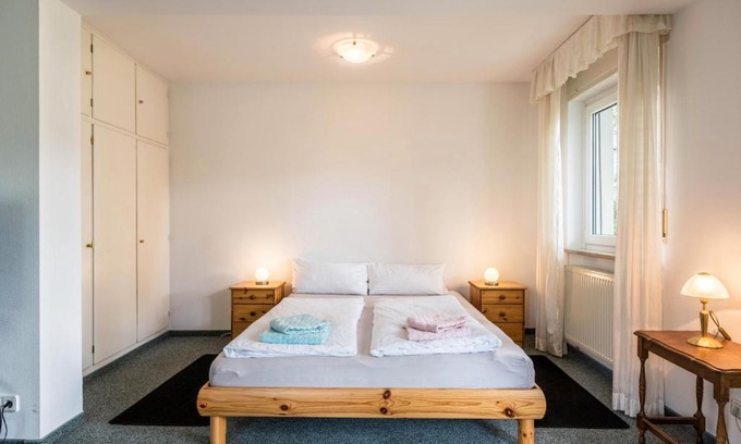 Petershausen-Ost Apartamento | Ferienwohnung Ruth