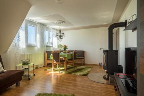 Lochbrucke Apartamento | Ferienwohnung Schürer